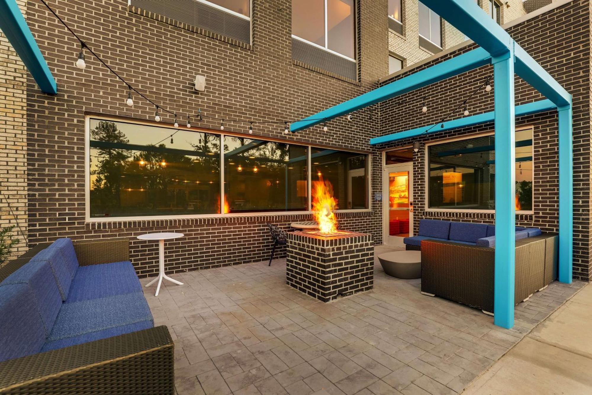 Hotel Tru By Hilton Leland Wilmington Exterior foto